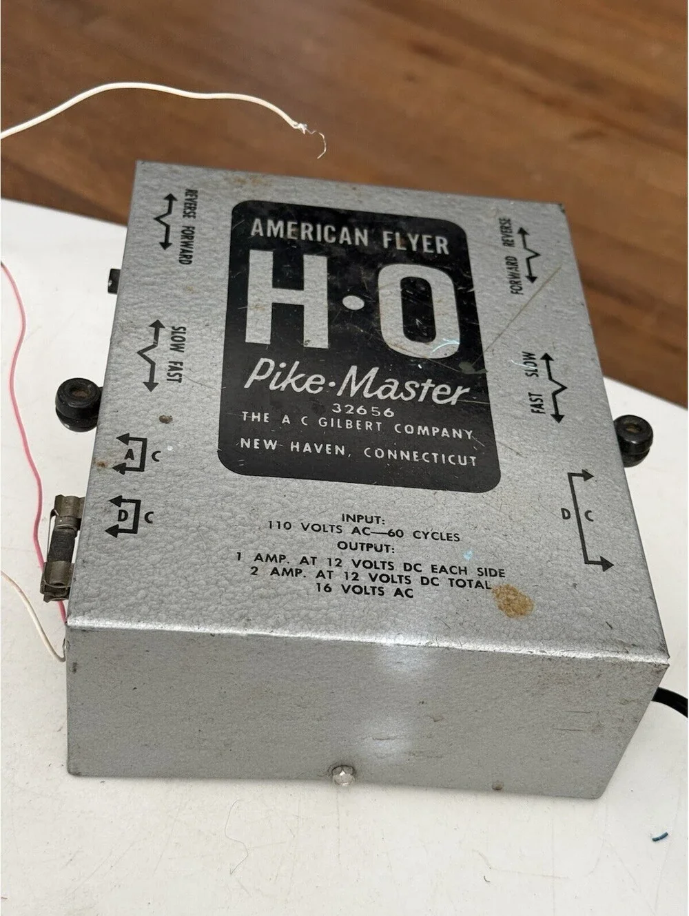 Gilbert American Flyer Pike Master 32656  Dual control DC Power Pack ( Untested)